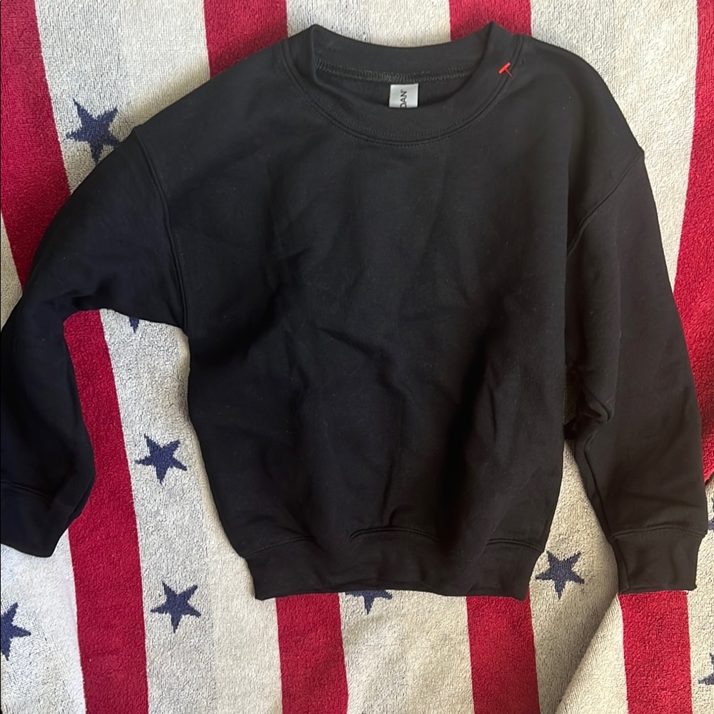 Black Crewneck Sweatshirt